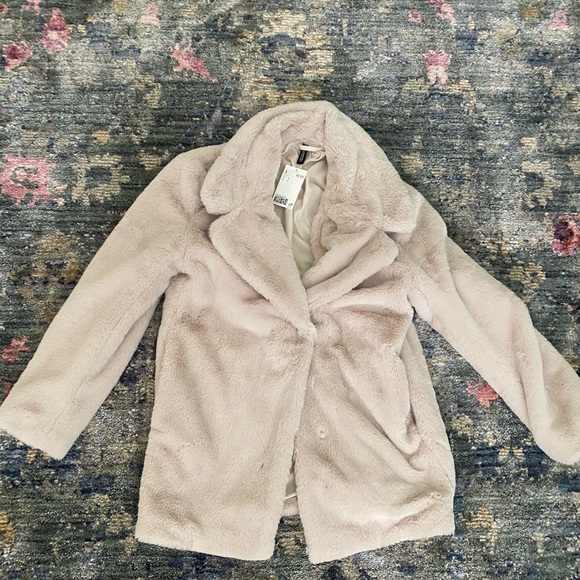 H&M cream faux fur snap button coat - Picture 1 of 3